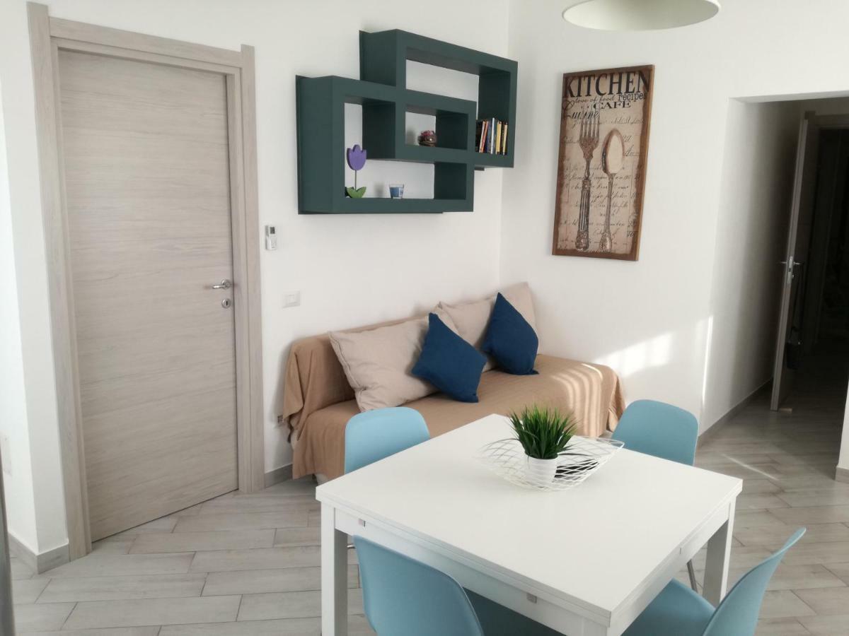 Casa Vacanze Villa Carmela ปอร์โตตอร์เรส ภายนอก รูปภาพ