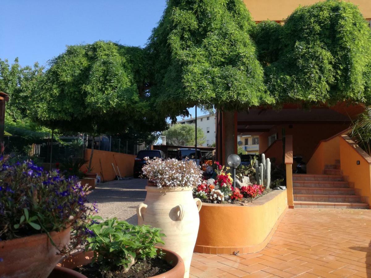 Casa Vacanze Villa Carmela ปอร์โตตอร์เรส ภายนอก รูปภาพ
