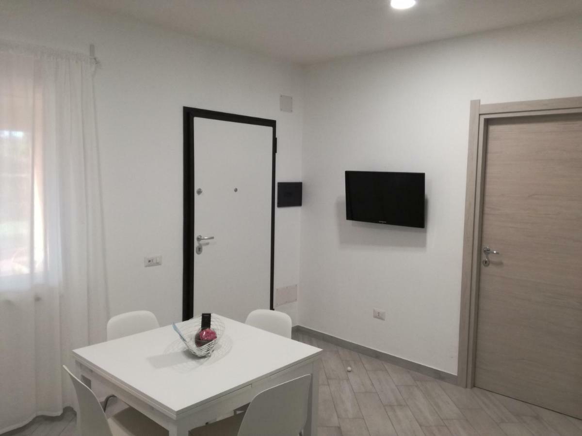 Casa Vacanze Villa Carmela ปอร์โตตอร์เรส ภายนอก รูปภาพ