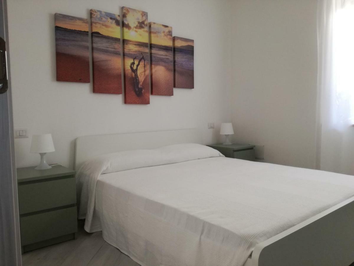 Casa Vacanze Villa Carmela ปอร์โตตอร์เรส ภายนอก รูปภาพ
